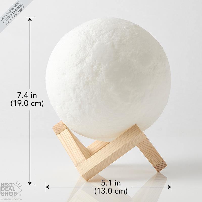 Lua Luminária 3D (com Stand em Madeira) - TUDO QUE EU SONHEI